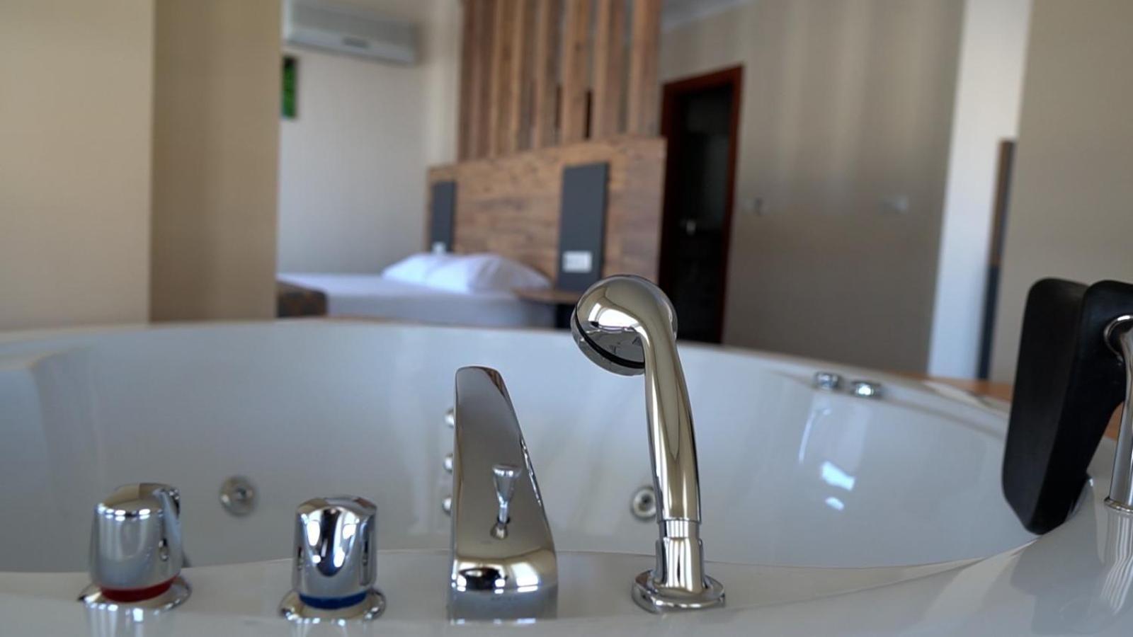 Club Efes Otel 실리프케 외부 사진