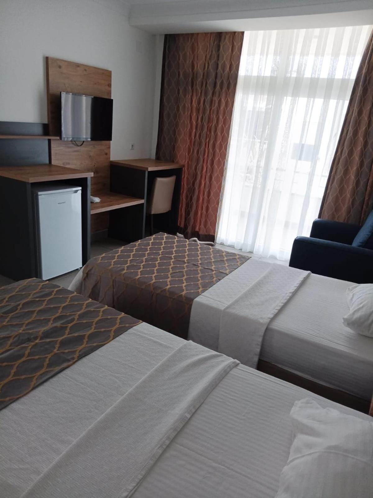 Club Efes Otel 실리프케 외부 사진