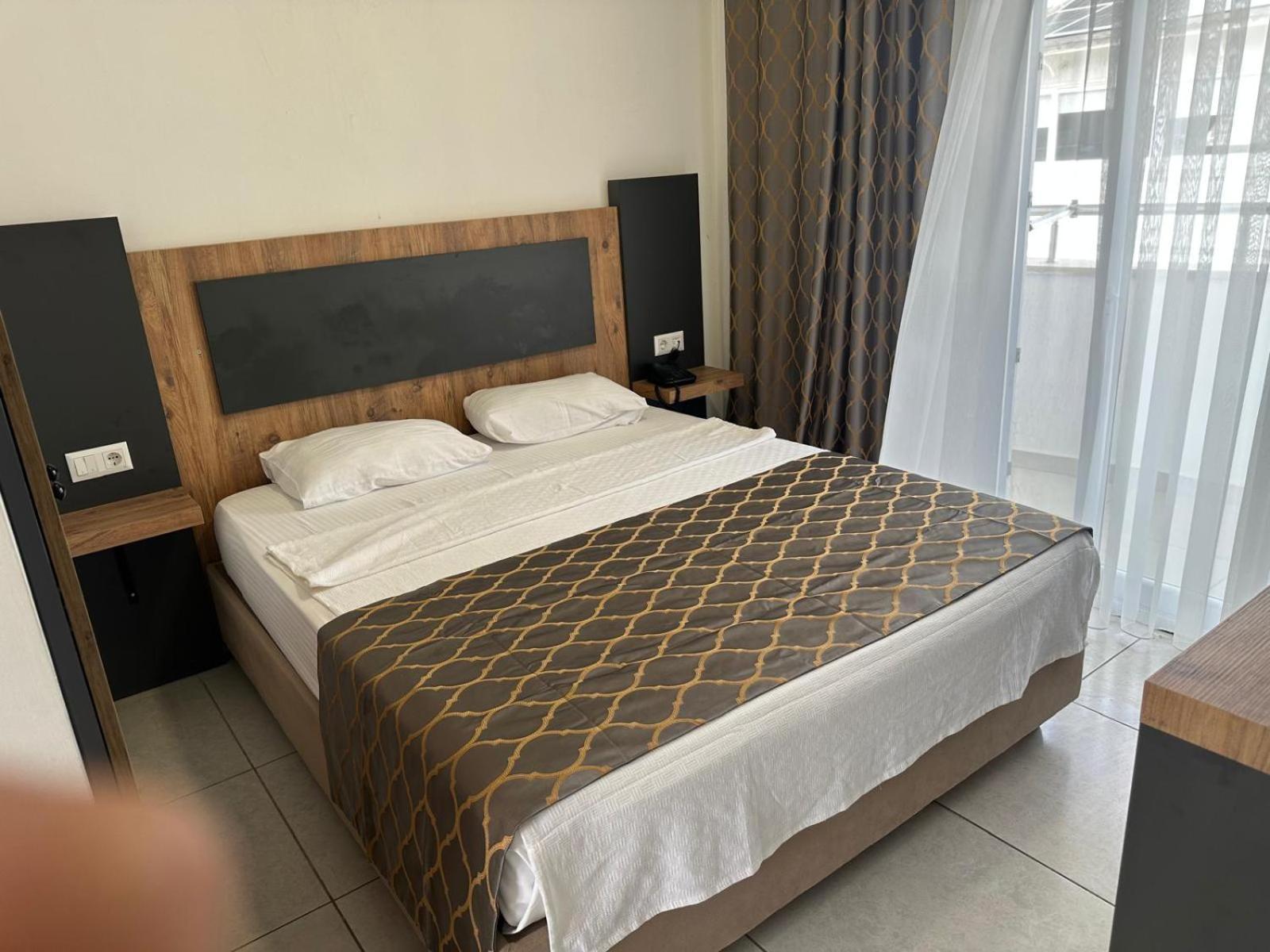 Club Efes Otel 실리프케 외부 사진